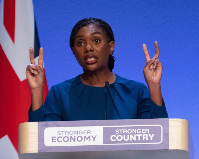 Tories overstate net zero cost by nearly £500bn in apparent spreadsheet error