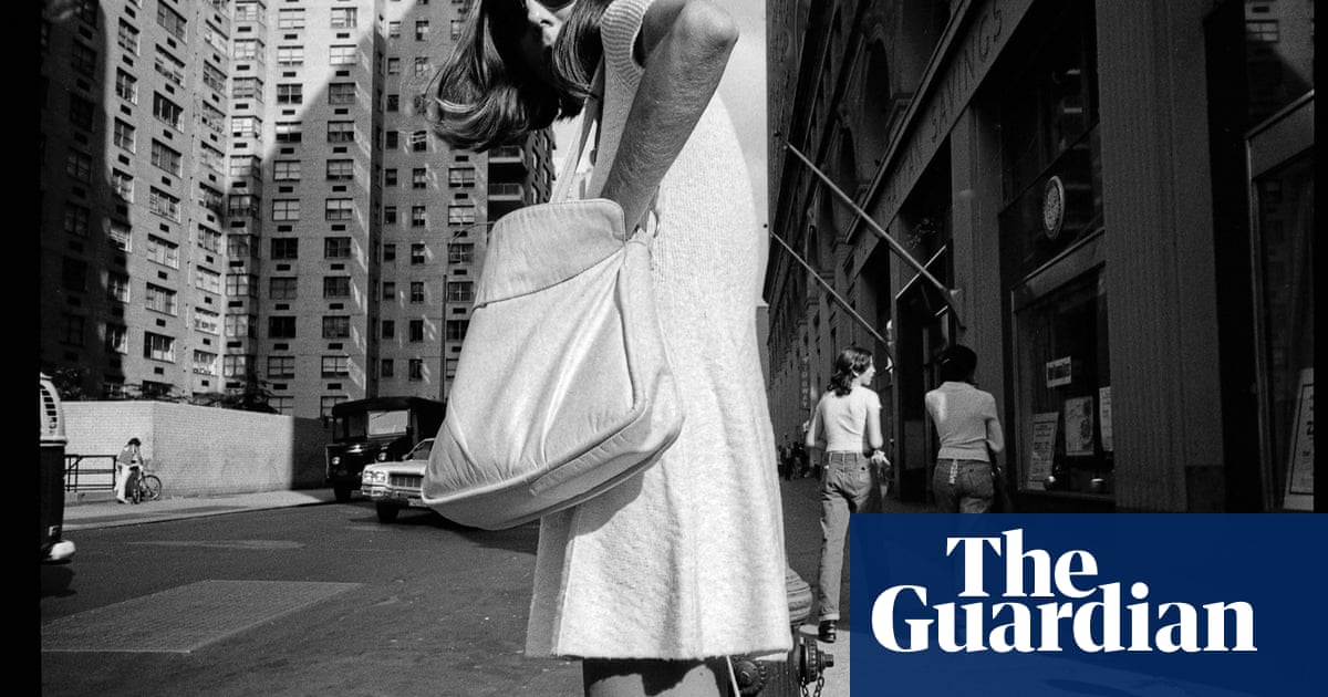 Shot from the hip! A street level view of 1970s New York in pictures