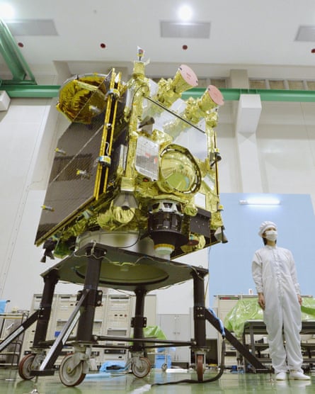 Hayabusa 2 before its 2014 launch.