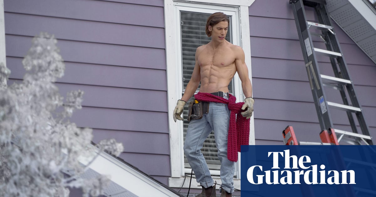 Attracting Hallmark viewers with a tempting snowman: Netflix’s strategy. Attracting Hallmark viewers with a tempting snowman: Netflix’s strategy.