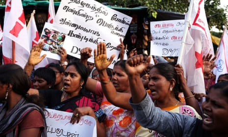 Women in Chennai protest against the government and police forces after the deaths in Thoothukudi