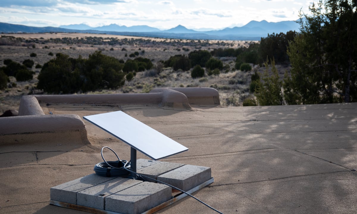 Elon Musk's Starlink internet service installed in White House | Trump  administration | The Guardian