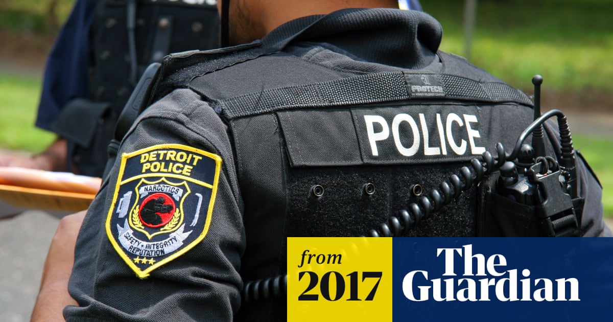 Detroit Police Officers Brawl After Undercover Drugs Raid Goes Wrong Us News The Guardian