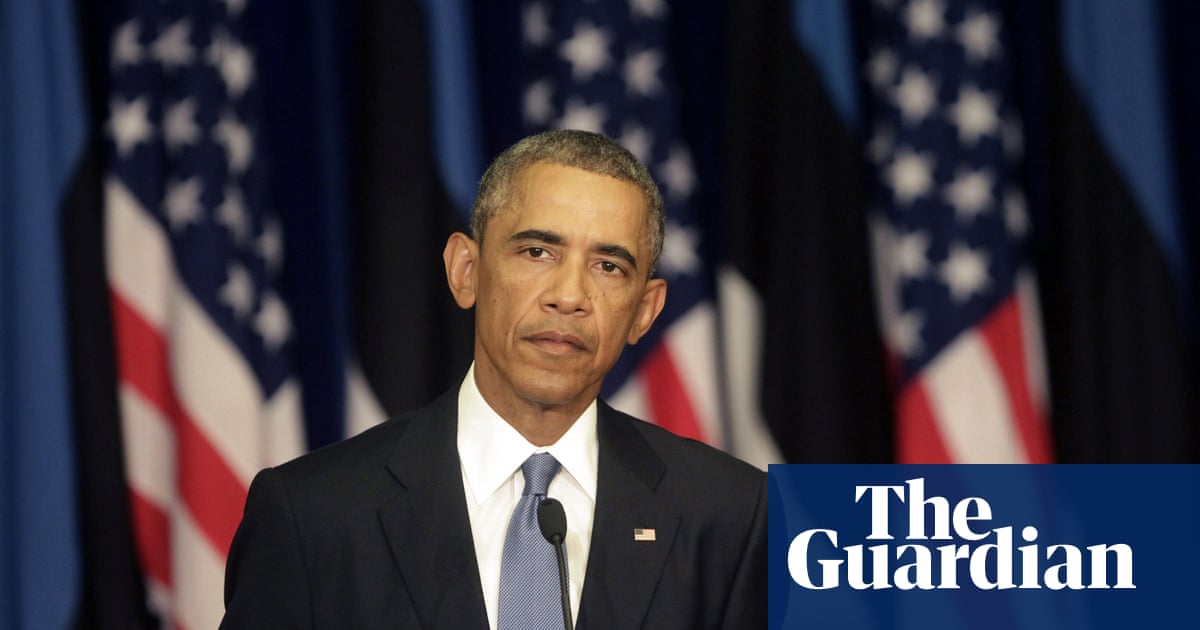 Obama among 500 banned from Russia in retaliation for US sanctions