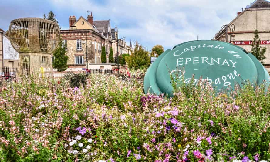 Épernay.