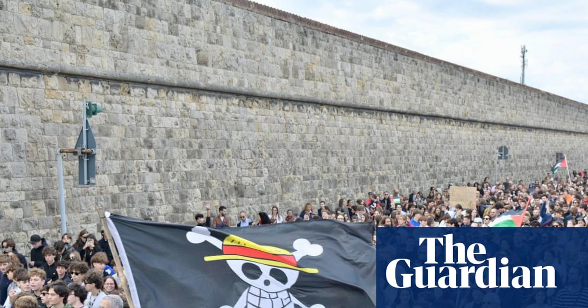 ‘Starting to be very afraid’: Italy’s Gaza protests raise pressure on Meloni