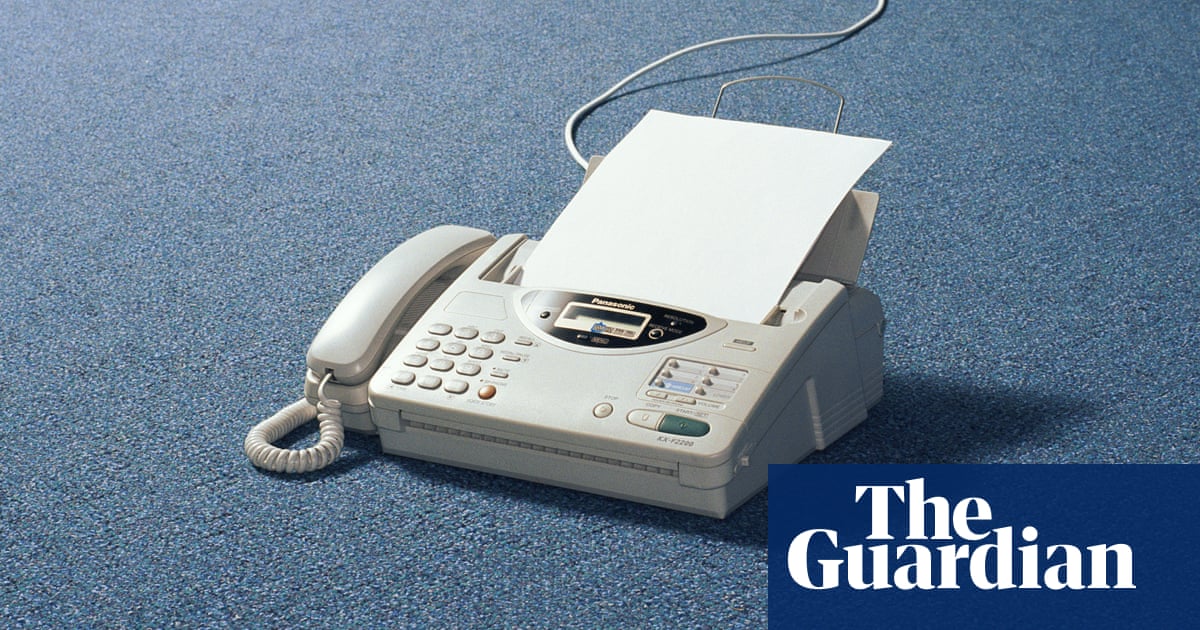 Japanese fax fans rally to defence of much-maligned machine