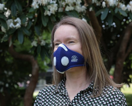 Jane Hoskyn wears an anti-hay fever mask in a Southampton park