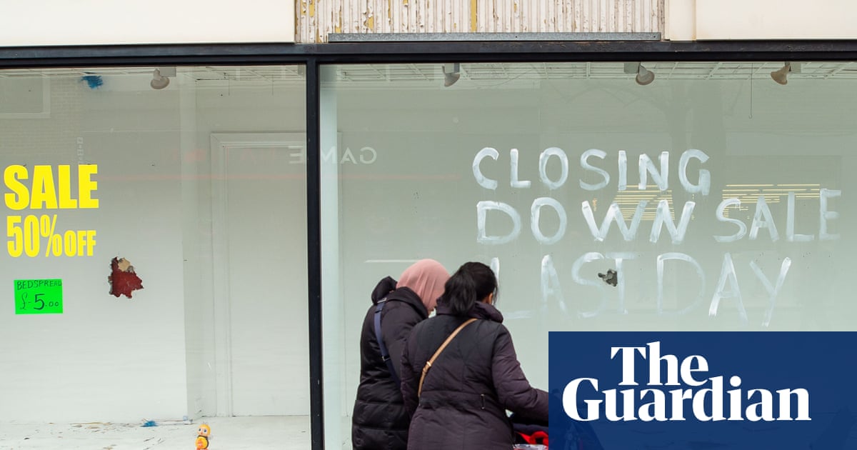 Labour risks election wipeout unless it improves Britain’s high streets, study finds