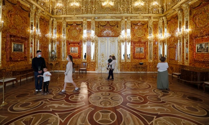 Nazi Shipwreck Found Off Poland May Solve Amber Room Mystery Second World War The Guardian Nazi Shipwreck Found Off Poland May Solve Amber Room Mystery Second World War The Guardian