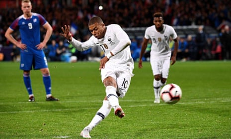 Kylian Mbappé scores France’s 90th-minute equaliser from the penalty spot after coming off the bench to deny Iceland a famous victory. 