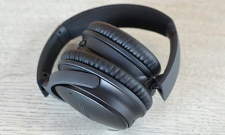 Bose QC35 wireless headphones: simply unrivalled noise cancelling, Headphones