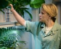 Film Review - In the Blink of an EyeThis image released by Searchlight Pictures shows Kate McKinnon in a scene from "In the Blink of an Eye." (Kimberley French/Searchlight Pictures via AP)