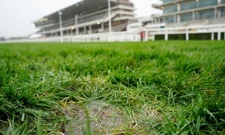 Cheltenham’s Saturday meeting will take place following an inspection on Friday afternoon.