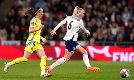 Alex Greenwood on the ball for England against Sweden.