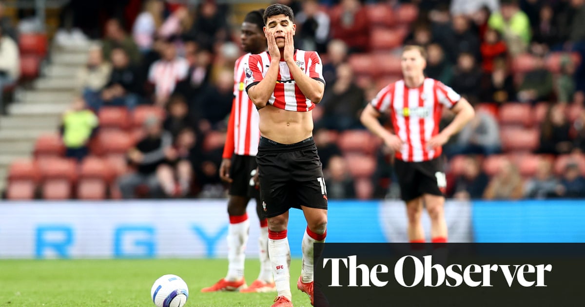 Southampton, the worst team in history? Paul Jewell knows the feeling | Ben Fisher Southampton, the worst team in history? Paul Jewell knows the feeling | Ben Fisher