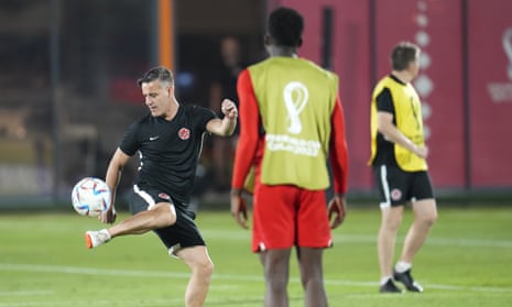John Herdman shows his skills in a training session in Qatar.