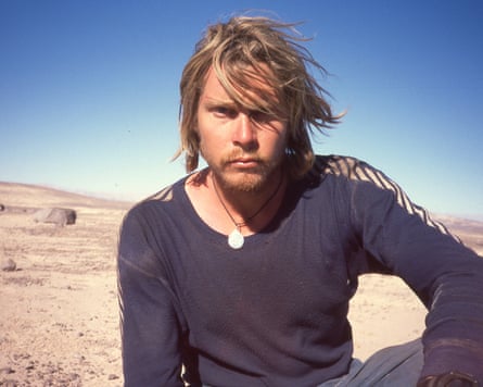 Bushby looking like Kurt Cobain in a desert