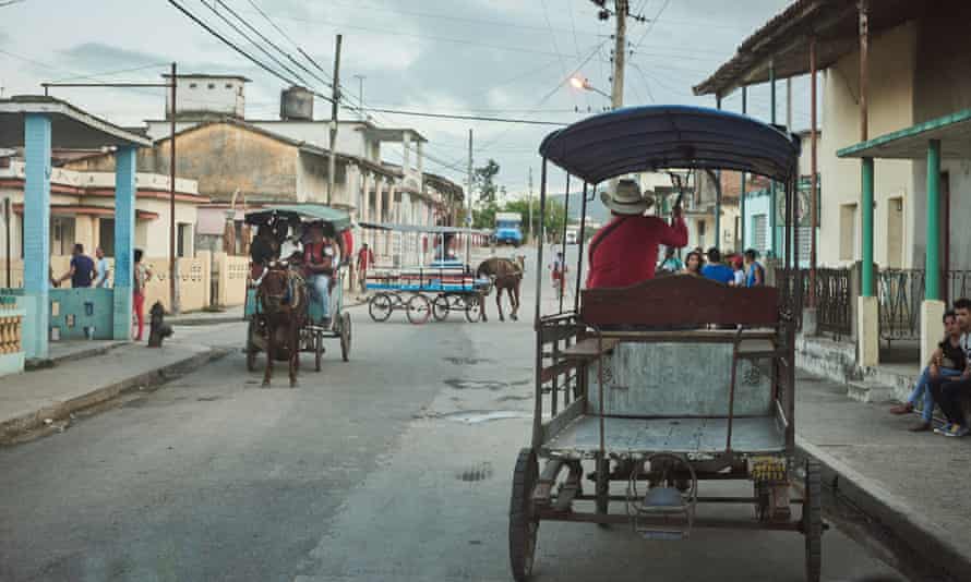 Horse and cart travel in Sagua La Grande, Cuba