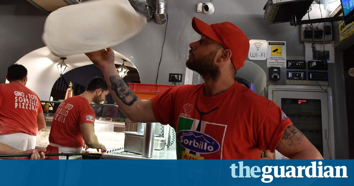 Naples' pizza twirling wins Unesco ‘intangible’ status