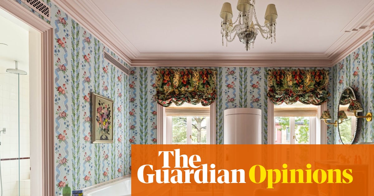 Why would anyone buy Lily Allen’s haunted house? I have an inkling ... | Polly Hudson