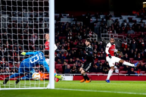 Alexandre Lacazette of Arsenal scores a goal to make it 1-0.