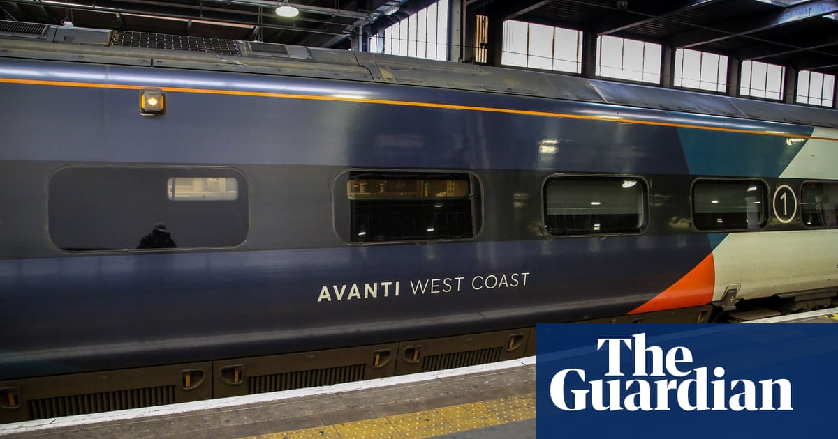 Labour demands action over Avanti West Coast reduced train service