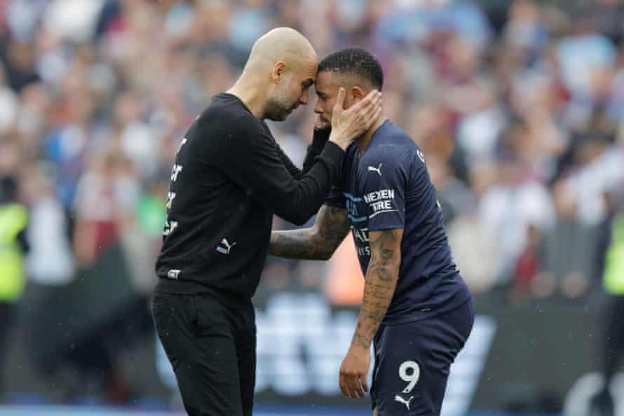 Pep Guardiola with Gabriel Jesus after Manchester City's 2-2 draw at West Ham