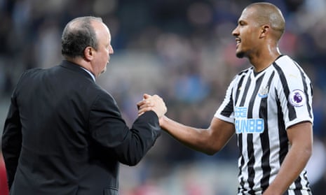 Rafael Benítez wants to secure Salómon Rondón on a permanent deal after the Venezuelan forward scored 12 goals while on loan from West Brom.
