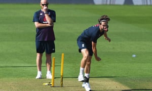 Chris Woakes will be looking to get more overs in during the second Test.