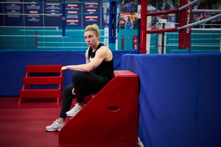 Lauren Price in the gym