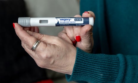 Increase regulation of online sale of weight-loss jabs, pharmacists say | Drugs | The Guardian