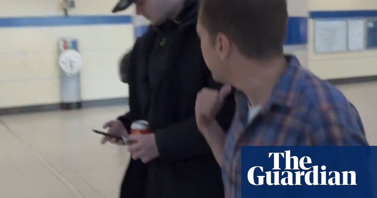 Robert Jenrick turns vigilante in bid to tackle London's fare dodgers