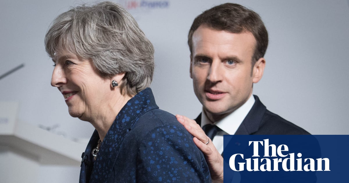 France and UK must strengthen links 'to hedge against Trump'