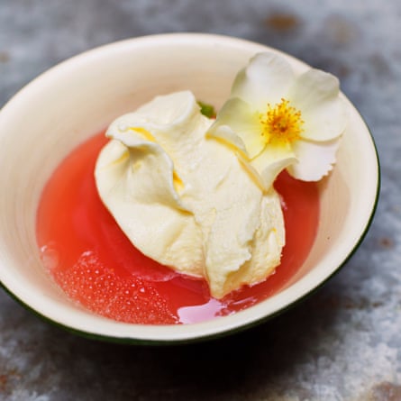 Grapefruit jelly and clotted cream ice cream.