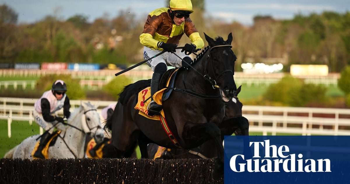 Galopin Des Champs Wins Savills Chase
