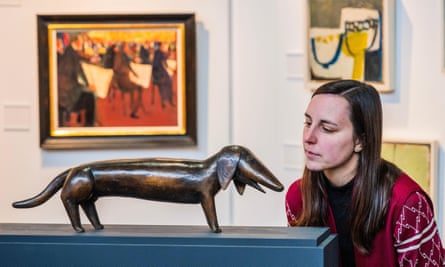 A dachshund sculpture at the Affordable Art Fair.