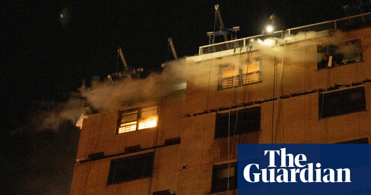 Gas explosion and fire in New York City apartment building kills 1, injures 14