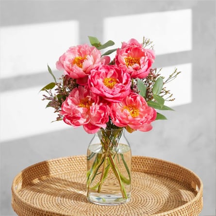 Bloom & Wild The Gigi £36