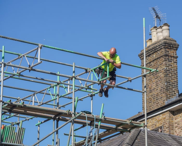 Britain’s scaffolding should be a source of national pride - instead we’re struggling to recruit workers | Adrian Chiles