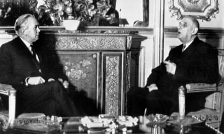 France’s President Charles de Gaulle, pictured with Harold Wilson in 1967, vetoed Britain’s efforts to join the EEC.