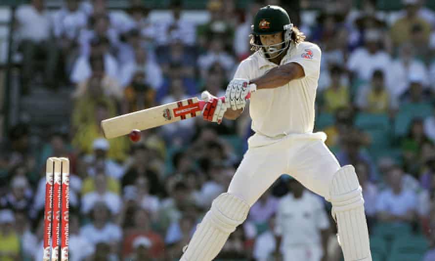 Symonds batting against India during a Test in Sydney in 2008