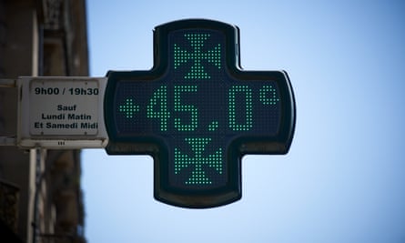 A temperature reading of 45C on a sign