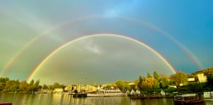 We’d had very heavy rain all day at Bowness-on-Windermere on 5 November, but then the skies cleared in mid-afternoon and I got this shot at 4pm. I’ve never seen two full double rainbows before. I wonder if it meant there were two pots of gold?’