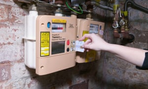 British Gas halts use of warrants to force people on to prepayment meters 