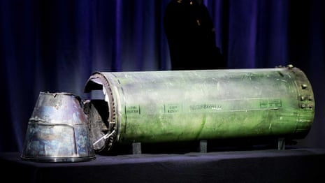 Investigators identify Russian military missile that might have downed MH17 - video