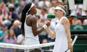 It S Crazy Coco Bubble Pops At Wimbledon As Simona Halep Ousts Gauff Sport The Guardian