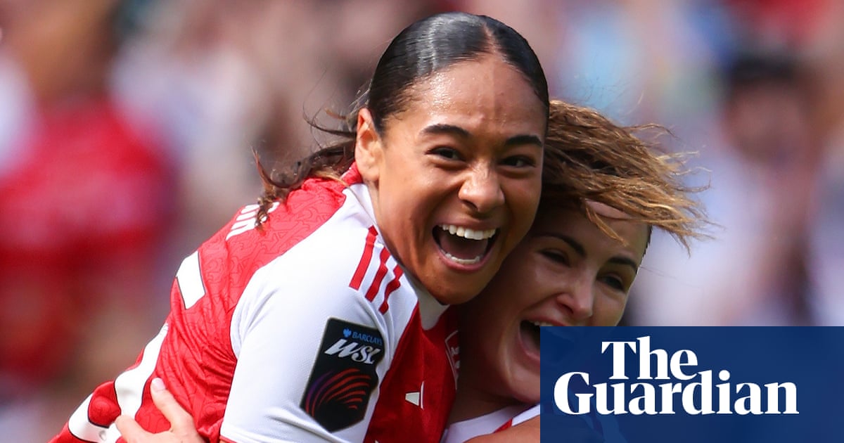 Dream debuts and Chelsea's tactical tussle as WSL returns Women's Football Weekly