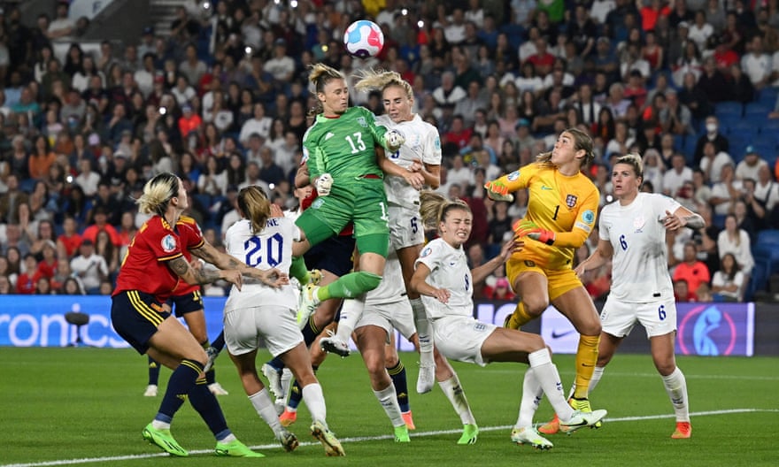 Spain’s goalkeeper Sandra Panos in action with England’s Alex Greenwood and goalkeeper Mary Earps