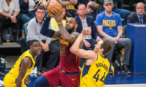 NBA playoffs: James helps Cavs hold off Pacers, earn sweep into